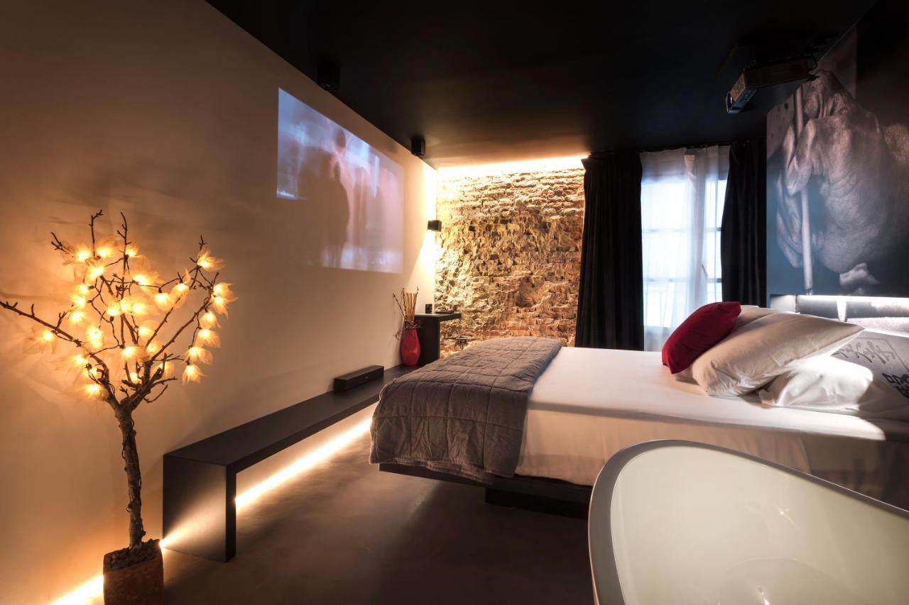 Zrooms&Suites Hostel Boutique Сарагоса Екстер'єр фото